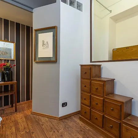 Apartment Pantheon By In Rome