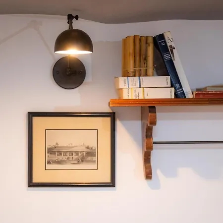 Pantheon By In Apartment *