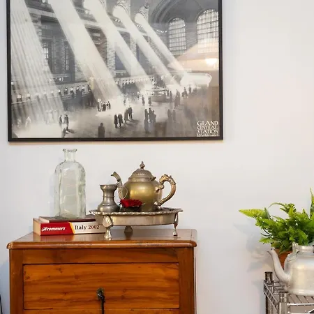 Apartment Pantheon By In Rom