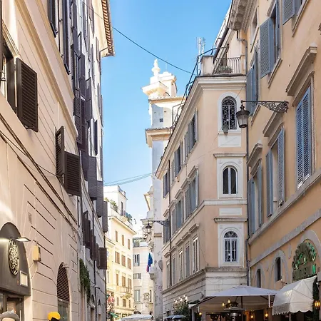 Pantheon By In Róma