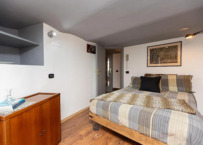 Pantheon By In * Roma